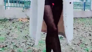 幸福老哥双飞新来00后眼镜妹子童颜大奶轮着操，震动棒玩弄双女舔弄骑坐后入抽插边操边舔奶头