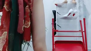 上海小母狗被大屌后入 叫声迷人，女人只有把她操爽了，你说什么就是什么乖乖乖听你的
