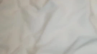 调解母狗野外后入