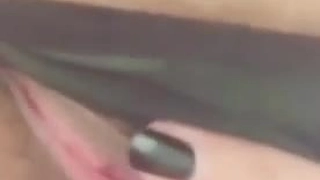 罪恶之家平时穿着朴素的嫂子穿上的肉丝袜（嫂子后续全集已上传简届下面免费看）