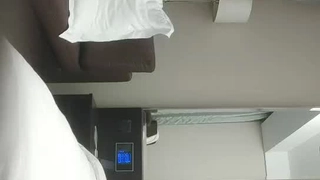 KU【探花】素人丶打野原千人斩背带裤萌妹操哭哇哇叫，花