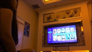 高职抖音妹大胆自拍爽抠鲍鱼流出淫荡的浆汁妹子素颜