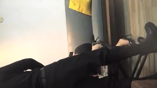 性啪私密流出~传媒学院D奶眼镜妹和同居男友做爱自拍~淫汁多密~脱了衣服奶子真大~