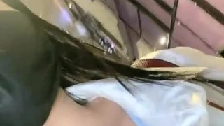 菲律宾少女Kay被医生用手指刺激