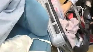 Noe Milk在激烈的性交中被内射